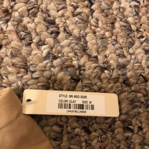 SKIMS Other - NWT Kim Kardashian SKIMS bandeau SKIMS Other - NWT Kim Kardashian SKIMS bandeau